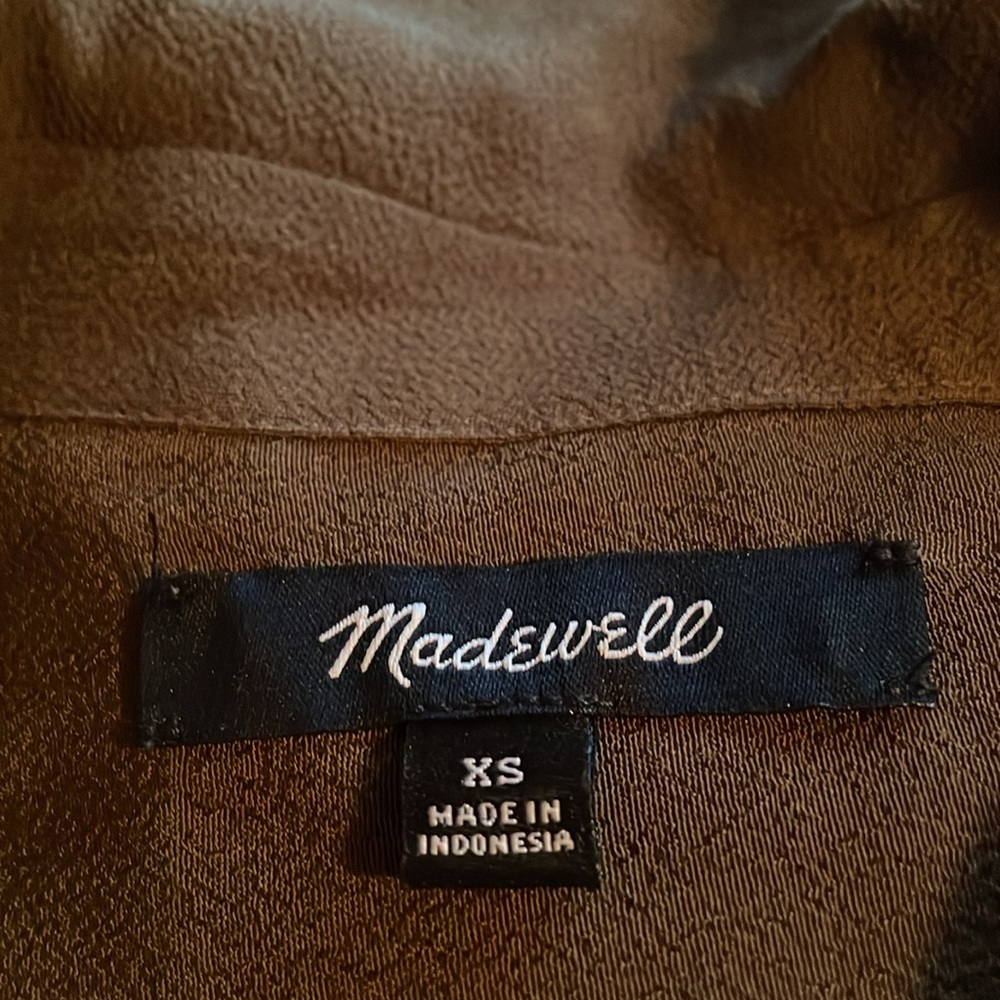 Madewell olive green button up blouse - Picture 2 of 4